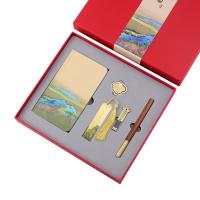 江山丝绸本+书扣+书签+U盘+红木笔