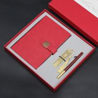 A5搭扣本+黄铜书签+红木笔