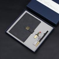 A5搭扣本+16GU盘+红木笔