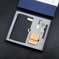 手账本+窗花优盘+手机支架+红木笔