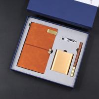 旅行本+充电宝+匠心笔